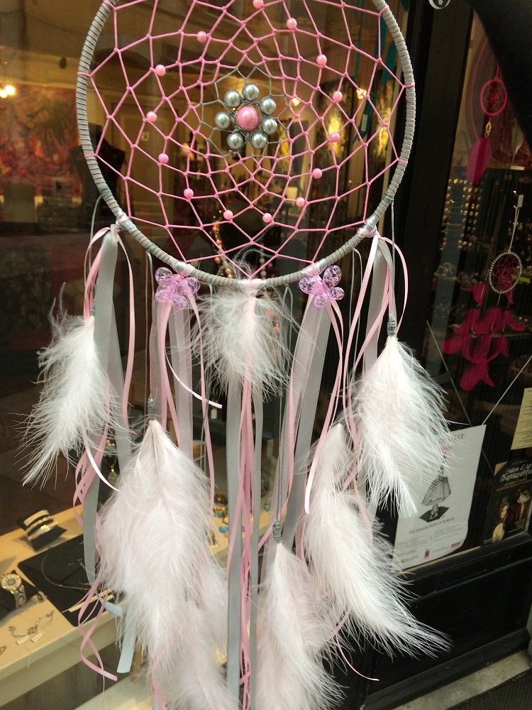 bijouterie draguignan-creation de bijoux var-lithotherapie paca-bijoux fantaisie france-personnalisation de bijoux cote d azur-bijoux de lithotherapie france