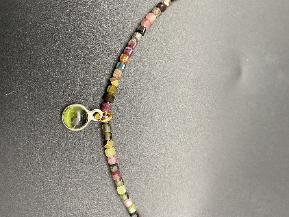 bijouterie draguignan-creation de bijoux var-lithotherapie paca-bijoux fantaisie france-personnalisation de bijoux cote d azur-bijoux de lithotherapie france